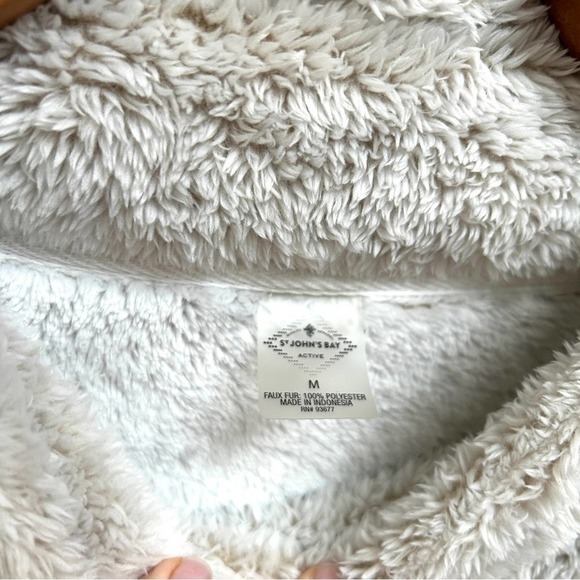 St John's Bay Active Short Pile Faux Fur Fleece Moto Pullover Sweater, Size M - Picture 14 of 15
